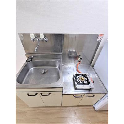 ユニオンマンスリー花小金井１　203　1R・シングル☆うれしいバストイレ別のお部屋♪駅前には24時間営業のスーパーがあり便利の物件写真2