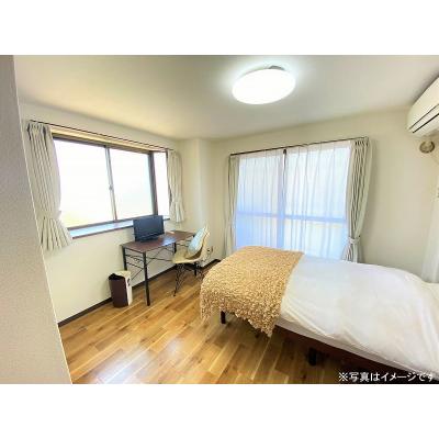 ユニオンマンスリー京成大久保１　201　1R・シングル☆人気の角部屋＆２面採光♪デスク＆チェア付き♪安心の室内洗濯機♪の物件写真2