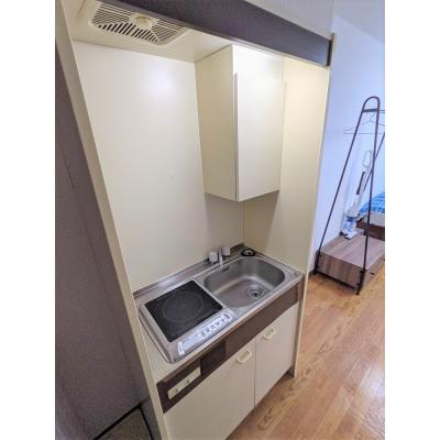 ●2026年5月6日から入居可●ユニオンマンスリー百合ヶ丘２　310　1R・シングル☆オートロック完備♪デスクとチェア付きのお部屋♪■小田急小田原線「百合ヶ丘駅」徒歩6分の物件写真3