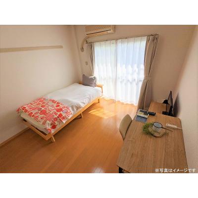 ユニオンマンスリー百草園１　102　1R・シングル☆人気のデスクとチェアのあるお部屋♪■駅前には24時まで営業のスーパーありの外観画像