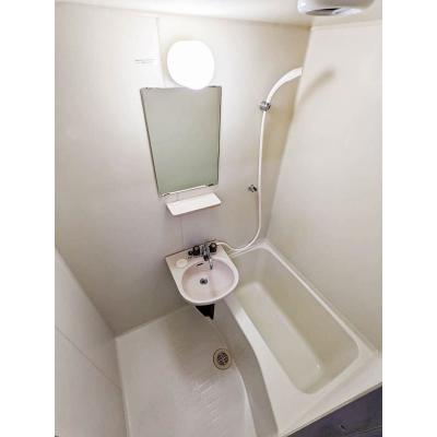 ●2026年4月27日から入居可●ユニオンマンスリー久米川２　206　1R・セミダブル☆バストイレ別＆モニター付きインターフォン完備＆２ドア冷蔵庫など生活家電のあるお部屋の物件写真3