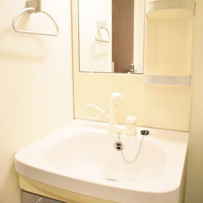 ≪🚅🚈 “法人企業様” 応援強化月間・賃料毎日半額 🚄🚃🚃 ≫クラウンハイム本町EAST🚭 ［★No.5327011］の物件写真5