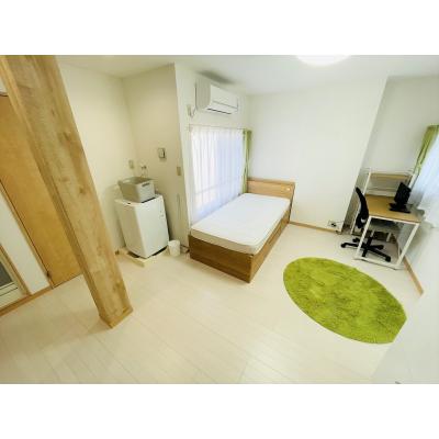 Ｓマンスリー室町Ⅱ【ネット無料・ドラックストア隣・フルリノベーション・松山市駅まで徒歩10分】の外観画像