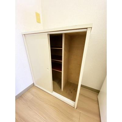 ユニオンマンスリー河辺１　205　1R・セミダブル☆快適なソファ付き♪■物件近くにスーパー「ビッグ・エー」ありの物件写真6