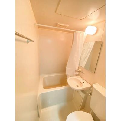 ●2026年5月4日から入居可●ユニオンマンスリー日進１　303　1K・シングル☆人気の角部屋♪デスクとチェアのあるお部屋♪■JR川越線「日進駅」徒歩5分の物件写真4