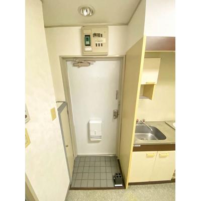 ●2026年5月4日から入居可●ユニオンマンスリー日進１　303　1K・シングル☆人気の角部屋♪デスクとチェアのあるお部屋♪■JR川越線「日進駅」徒歩5分の物件写真6