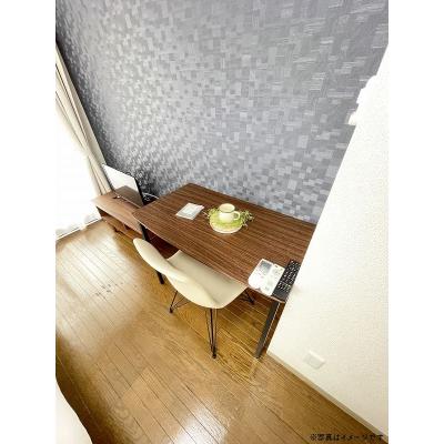ユニオンマンスリー坂戸３　402　1K・シングル☆人気の角部屋＆２面採光♪デスクとチェアのあるお部屋♪東武東上線「坂戸駅」徒歩3分の物件写真4
