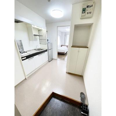 ユニオンマンスリー坂戸３　402　1K・シングル☆人気の角部屋＆２面採光♪デスクとチェアのあるお部屋♪東武東上線「坂戸駅」徒歩3分の物件写真6