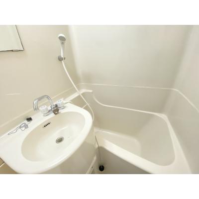 ◆パシオン尼崎猪名寺３【敷地内駐車場あり！】【★温水洗浄便座★ネット無料(Wi-Fi対応)】の物件写真4