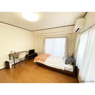 ●2026年4月18日から入居可●ユニオンマンスリー中浦和４　305　1K・シングル☆人気の角部屋＆2面採光で明るいお部屋♪デスク・チェア＆室内洗濯機など生活家電完備の物件写真1