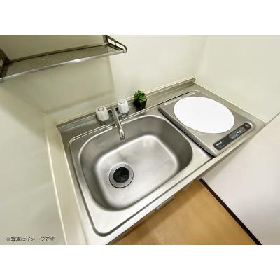 ●2026年4月18日から入居可●ユニオンマンスリー中浦和４　305　1K・シングル☆人気の角部屋＆2面採光で明るいお部屋♪デスク・チェア＆室内洗濯機など生活家電完備の物件写真2