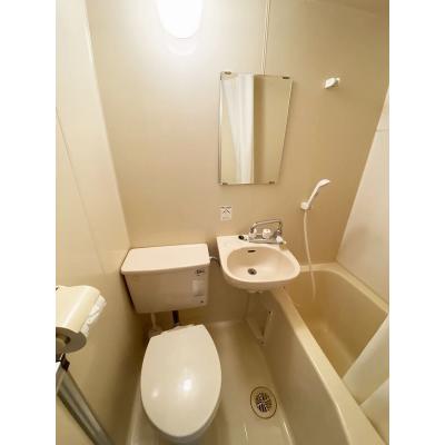 ●2026年4月18日から入居可●ユニオンマンスリー中浦和４　305　1K・シングル☆人気の角部屋＆2面採光で明るいお部屋♪デスク・チェア＆室内洗濯機など生活家電完備の物件写真3