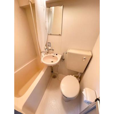 ●2026年2月2日から入居可●ユニオンマンスリー柏７　412　1K・シングル☆デスク・チェアや室内洗濯機など家具家電付きのお部屋！物件近くにコンビニもあり便利の物件写真3