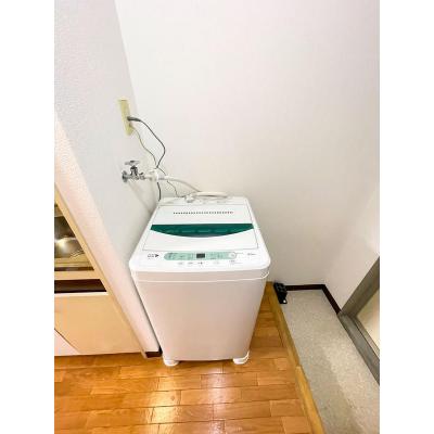 ●2026年2月2日から入居可●ユニオンマンスリー柏７　412　1K・シングル☆デスク・チェアや室内洗濯機など家具家電付きのお部屋！物件近くにコンビニもあり便利の物件写真6