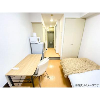 ユニオンマンスリー新百合ヶ丘３　401　1R・シングル☆人気の角部屋♪デスク・チェア完備＆室内洗濯機など生活家電のあるお部屋の物件写真2