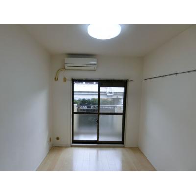 ●2026年5月3日から入居可●ユニオンマンスリー神奈川新町２　407　1K・シングル☆オートロック＆モニター付きインターホン完備のお部屋！京急鶴見駅や横浜駅まで乗換なしの物件写真2