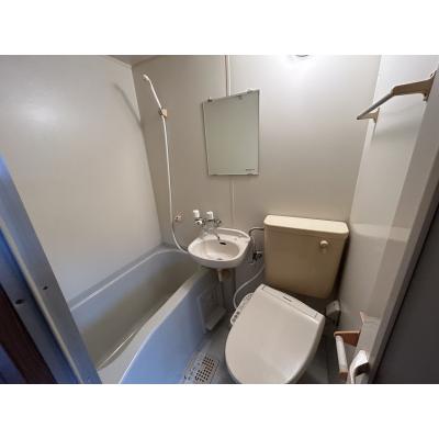 apartment 〒857-0055　長崎県佐世保市湊町2-9 松尾ビル1F