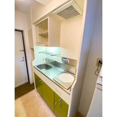 ユニオンマンスリー神奈川新町２　413　1K・シングル☆オートロック完備♪角部屋＆デスク・チェアのあるお部屋の物件写真3