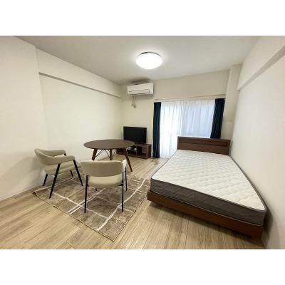 リノベーション済でキレイな室内！独立洗面台・洋室9.5帖・新井薬師駅徒歩6分・東中野駅も徒歩圏内★ＭＨ新井Ⅴの物件写真1