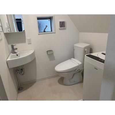 スマイズ八幡山１　【禁煙🚭】　築浅物件☆最上階角部屋☆オートロック付☆風呂トイレ別のお部屋☆の物件写真2