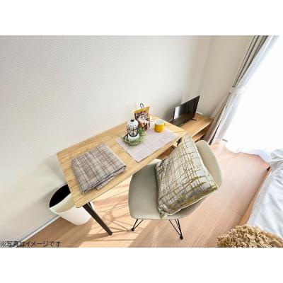 ユニオンマンスリー矢野口５　307　1R・セミダブル☆人気の角部屋＆2面採光♪デスク・チェア＆洗濯機など生活家電のあるお部屋の物件写真4