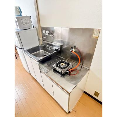 ●2026年4月23日から入居可●ユニオンマンスリー矢野口５　401　1R・セミダブル☆人気の角部屋＆デスク・チェア完備♪冷蔵庫や電子レンジなど生活家電のあるお部屋の物件写真3