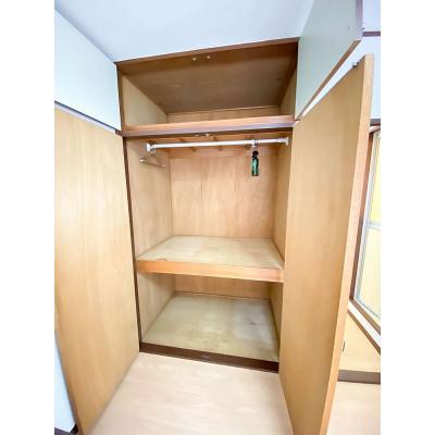 ユニオンマンスリー中浦和４　203　1K・シングル☆人気の角部屋＆2面採光で明るいお部屋♪デスク・チェア＆室内洗濯機など生活家電完備の物件写真6