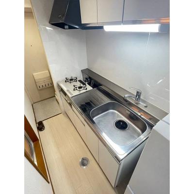 ユニオンマンスリー西国分寺３　101　1R・シングル☆角部屋♪モニター付きインターフォン＆室内洗濯機完備！デスク・チェアのあるお部屋の物件写真3