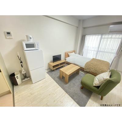 ユニオンマンスリー本厚木３　705　1R・シングル☆ソファ・テーブルのあるお部屋♪安心のモニター付きインターフォン＆室内洗濯機完備の物件写真1