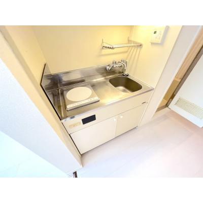 ユニオンマンスリー横浜・白楽１　206　1R・シングル☆オートロック完備♪デスク・チェアのあるお部屋の物件写真3