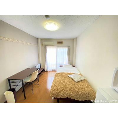 ユニオンマンスリー川崎１７　302　1R・シングル☆デスク・チェア＆室内洗濯機などの生活家電＆安心のモニター付きインターフォン完備♪/品川駅や横浜駅までダイレクトアクの物件写真1