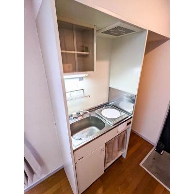 ユニオンマンスリー朝霞３　306　1DK・シングル☆人気の角部屋＆２面採光♪２ドア冷蔵庫や電子レンジなど生活家電のあるお部屋/東武東上線沿線/和光市駅まで1駅＆池袋の物件写真2
