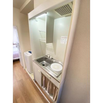 ユニオンマンスリー浦安６　203　1R・シングル☆浦安駅から徒歩/東京ベイ・浦安市川医療センターへ徒歩＆休日はバスでテーマパークへ直行♪デスク・チェア＆２ドア冷蔵庫の物件写真2