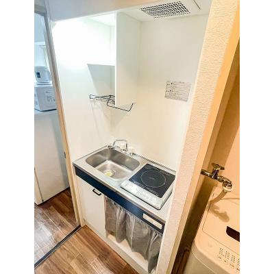 ユニオンマンスリー与野１　109　1K・シングル☆人気の角部屋♪建物オートロック＆モニター付きインターフォン＆室内洗濯機完備♪デスク・チェアのあるお部屋/さいたま新都の物件写真2