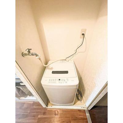 ユニオンマンスリー与野１　109　1K・シングル☆人気の角部屋♪建物オートロック＆モニター付きインターフォン＆室内洗濯機完備♪デスク・チェアのあるお部屋/さいたま新都の物件写真4