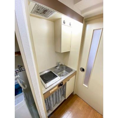 ユニオンマンスリー与野１　208　1K・シングル☆安心の建物オートロック＆モニター付きインターフォン＆室内洗濯機完備♪デスク・チェアのあるお部屋/さいたま新都心駅への物件写真3