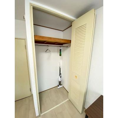 ユニオンマンスリー与野１　211　1K・シングル☆デスク・チェアのあるお部屋♪建物オートロック＆モニター付きインターフォン＆室内洗濯機完備/さいたま新都心駅へ1駅＆浦の物件写真6