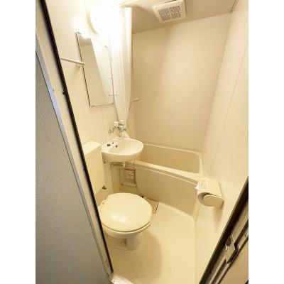 ユニオンマンスリー坂戸駅前１　103　1R・シングル☆デスク・チェア完備♪安心のモニター付きインターフォン＆室内洗濯機があるお部屋/朝霞台駅や池袋駅へ乗換なし/コンビの物件写真4