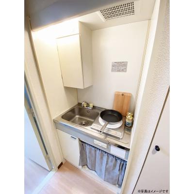 ユニオンマンスリー相模原ソレアード１　505　1K・シングル☆人気の角部屋♪デスク・チェアのあるお部屋/安心の建物オートロック＆モニター付きインターフォン＆室内洗濯機の物件写真2