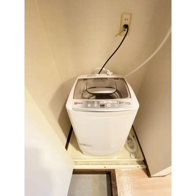 ユニオンマンスリー相模原ソレアード１　505　1K・シングル☆人気の角部屋♪デスク・チェアのあるお部屋/安心の建物オートロック＆モニター付きインターフォン＆室内洗濯機の物件写真4