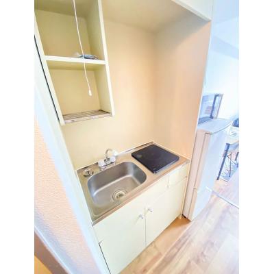 ユニオンマンスリー蕨駅前２　402　1R・シングル☆デスク・チェア完備でテレワークや勉強におすすめ♪室内洗濯機など生活家電のあるお部屋/南浦和駅まで1駅＆大宮駅や秋葉原の物件写真2