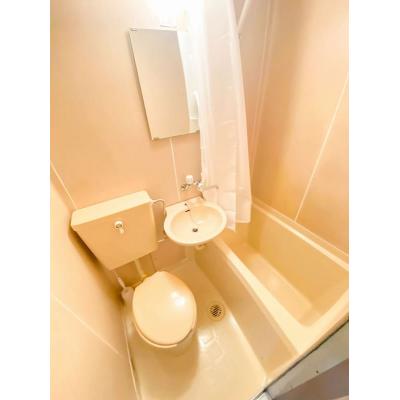 ユニオンマンスリー蕨駅前２　402　1R・シングル☆デスク・チェア完備でテレワークや勉強におすすめ♪室内洗濯機など生活家電のあるお部屋/南浦和駅まで1駅＆大宮駅や秋葉原の物件写真3