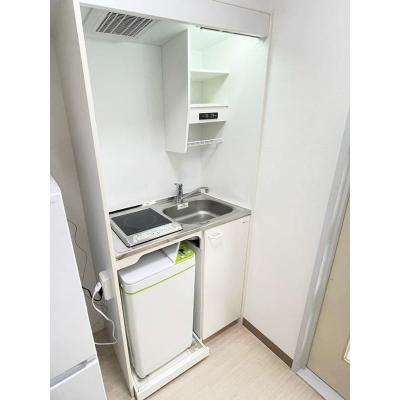 ユニオンマンスリー大口２　401　1K・シングル☆【禁煙ルーム】人気の角部屋＆2面採光のお部屋/京急本線利用で京急鶴見駅や横浜駅まで乗換なし/駅近くには深夜0時まで営の物件写真2