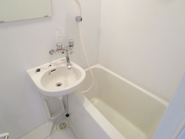 グッドステイ西麻布ガリシアヒルズWEST□『禁煙ルーム・1R・21平米・浴室乾燥付』【ベーシック】の物件写真4