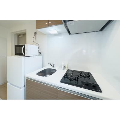 都営大江戸線・両国駅から徒歩8分！お洒落な家具付きの明るいお部屋/Livecasa両国 I 302の物件写真3