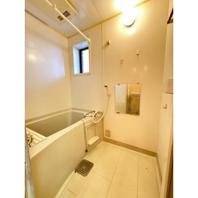 スターメゾンR103【風呂・トイレ別・角部屋】の物件写真4