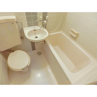 ユニオンマンスリー浦安２　308　1K・シングル☆【禁煙ルーム】デスク・チェア完備！建物オートロック＆宅配ボックス＆室内洗濯機など生活家電のあるお部屋/東京ベイの物件写真3