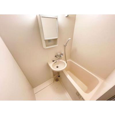 ユニオンマンスリー船橋６　402　1R・シングル☆【禁煙ルーム】人気の角部屋＆バストイレ別！安心の建物AL＆室内洗濯機など生活家電のあるお部屋/東京医療保健大学の物件写真3