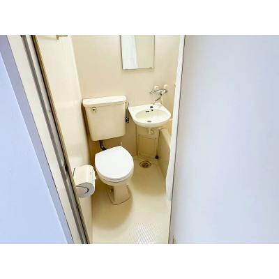 ユニオンマンスリー大倉山６　305　1R・シングル☆【禁煙ルーム】安心のモニター付きインターフォン完備＆デスク・チェアのあるお部屋の物件写真4