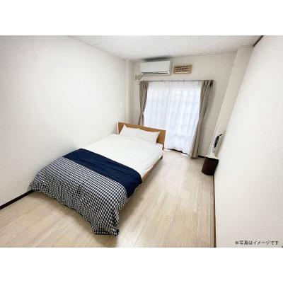 ●2026年5月14日から入居可●ユニオンマンスリー川崎１７　101　2K・ダブル【４名まで】☆【禁煙ルーム】広々2K・36.16㎡のお部屋♪くつろげる2人掛けソファ＆ローテーブル付き。JR東海の物件写真2